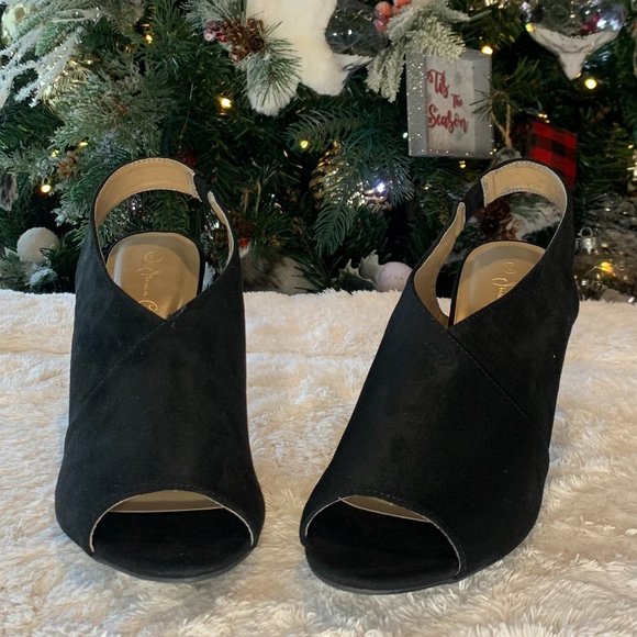 Jessica Calyle Heels - Picture 7 of 11